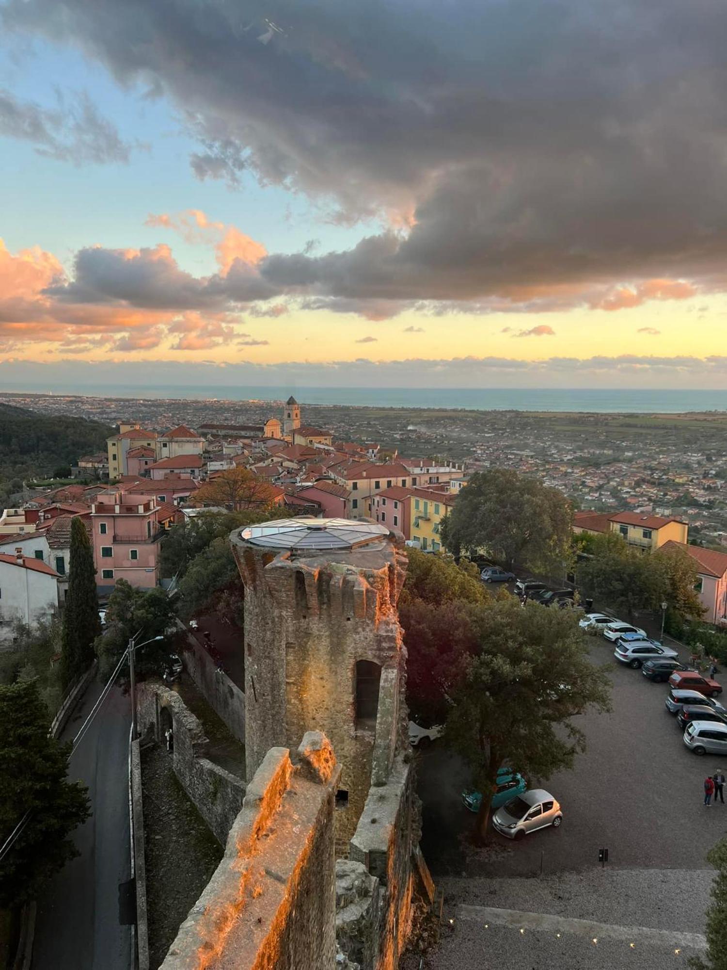Appartamento Bellavista カステルヌオーヴォ・マグラ エクステリア 写真